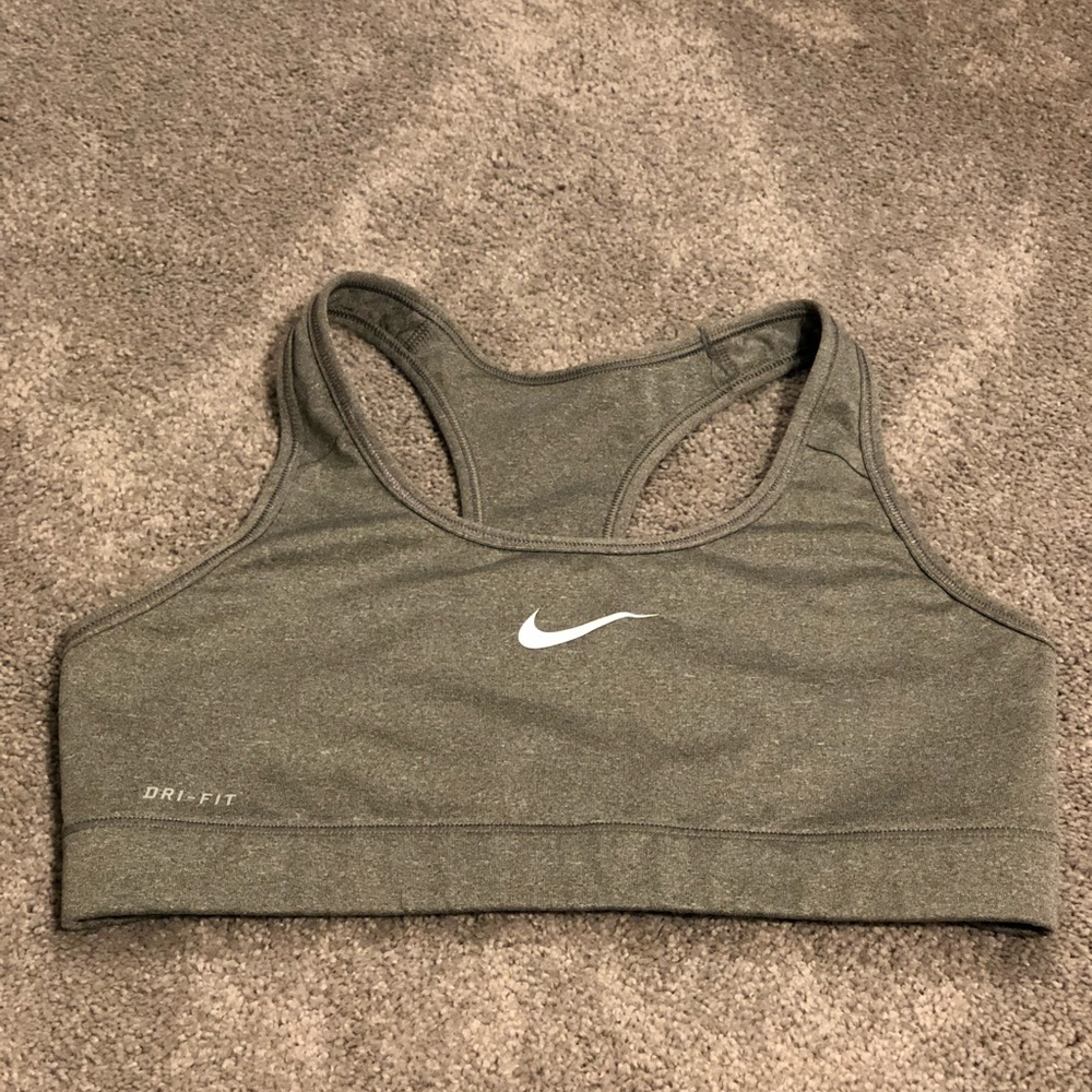 Nike Pro Sports Bra - Medium